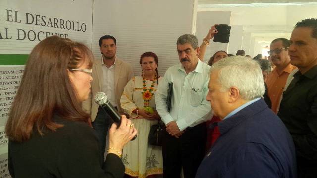 Mtra Chuyita Participación